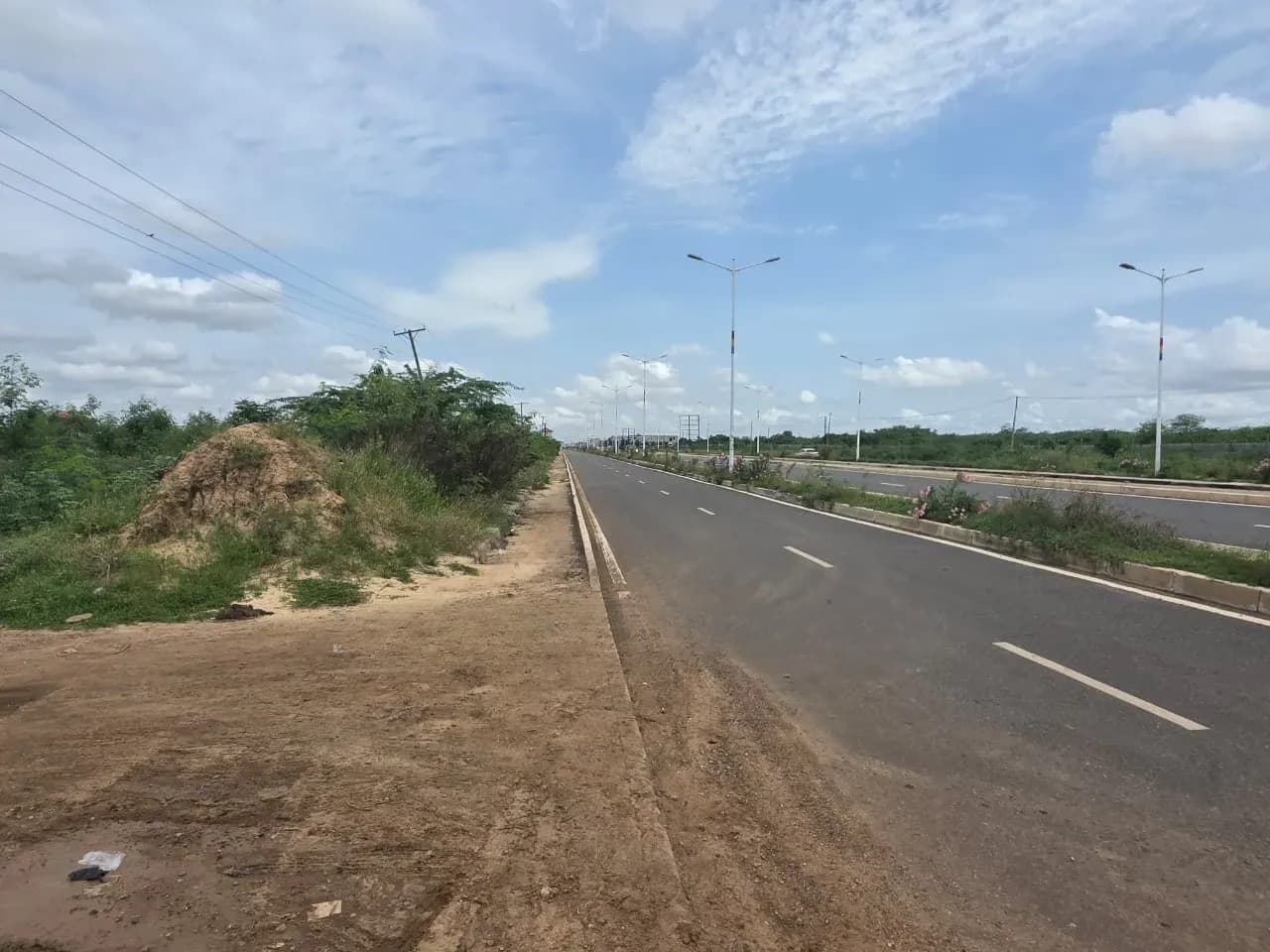 10acres of Titled Land for Sale at East Trasacco - Land in Greater Accra, Ashaley Botwe, Ashaley Botwe School Junction - Sale