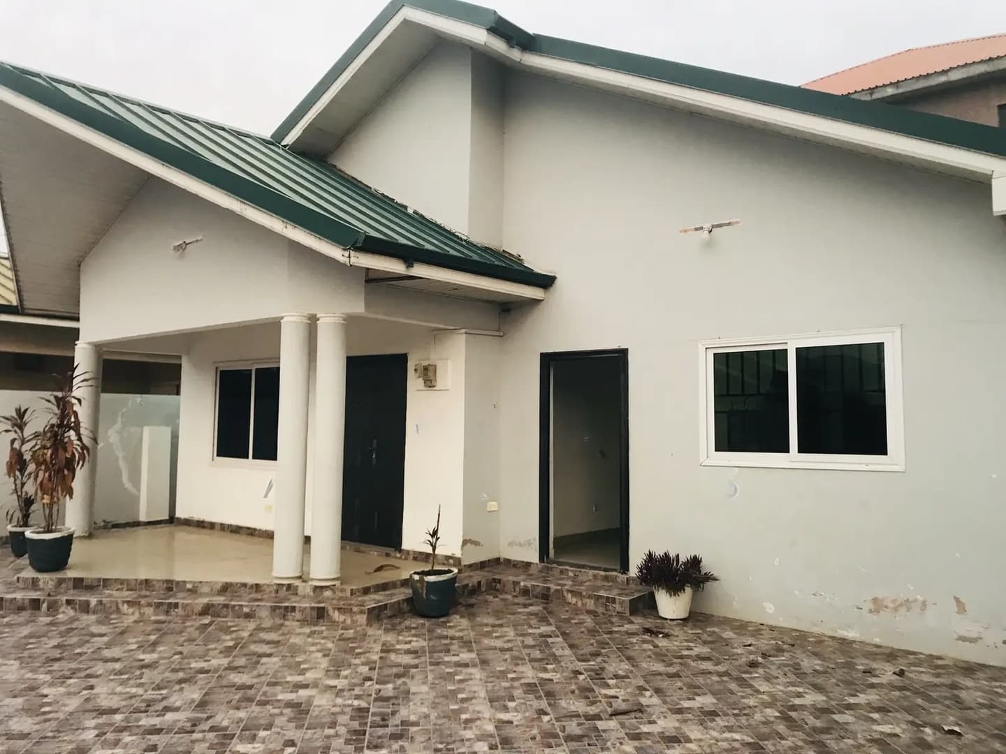 2bdrm House in Bayako Estate, Spintex for rent - 2 bedroom House in Greater Accra, Spintex - Rent