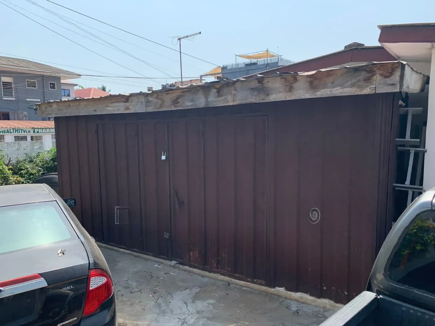 Container Shop - Commercial in Greater Accra, Dansoman - Sale