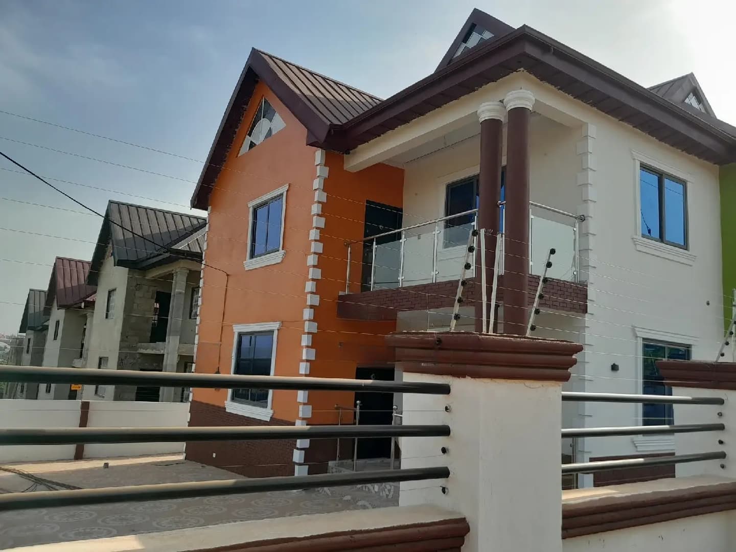 5bdrm House in Kronum, Kumasi Metropolitan for sale - 5 bedroom House in Ashanti, Kumasi Metropolitan - Sale