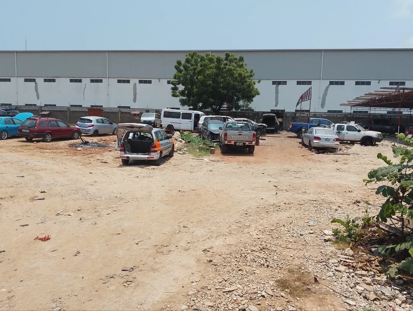 Warehouse's for Sale Rent Comm12, Spintex and Industrial Zone - Commercial in Greater Accra, Tema Metropolitan - Sale