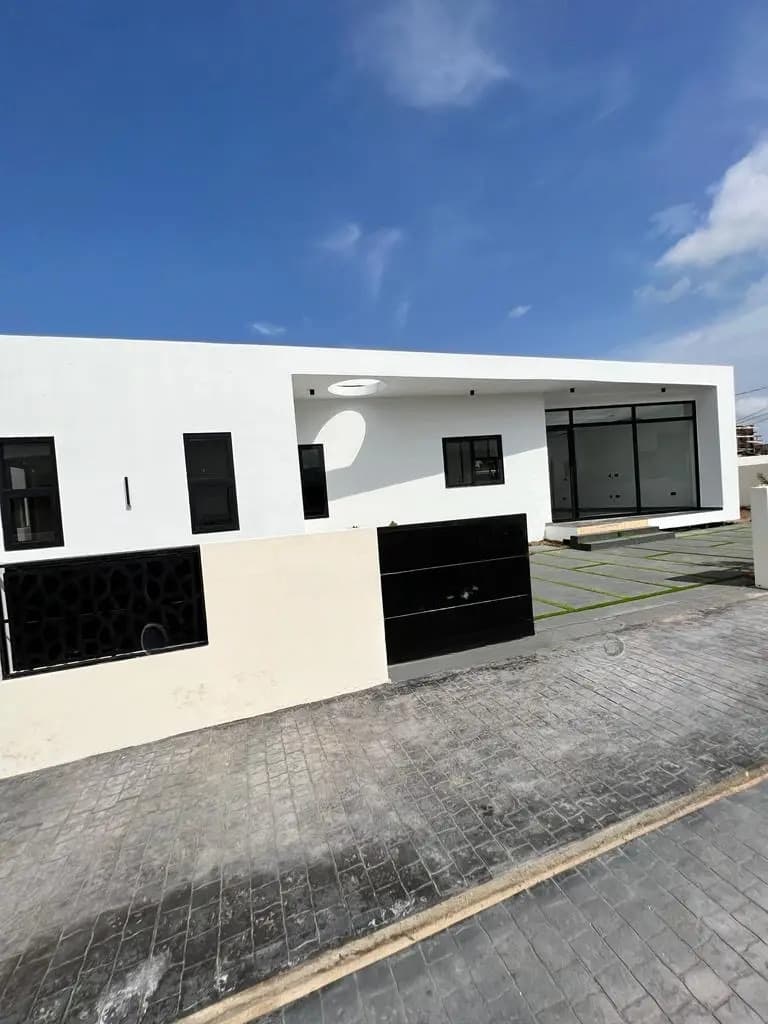 3bdrm House in Charclem Ventures, Ashaley Botwe for rent - 3 bedroom House in Greater Accra, Ashaley Botwe - Rent