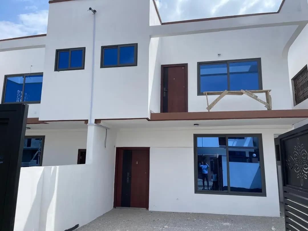 3bdrm House in Ashomang Estate for rent - 3 bedroom House in Greater Accra, Ashomang Estate - Rent