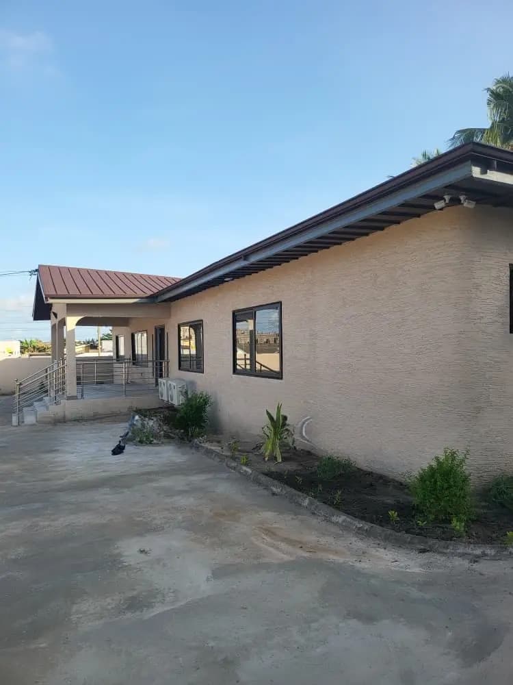 5bdrm House in Mainstay Estates, Tseaddo for rent - 5 bedroom House in Greater Accra, Teshie, Tseaddo - Rent