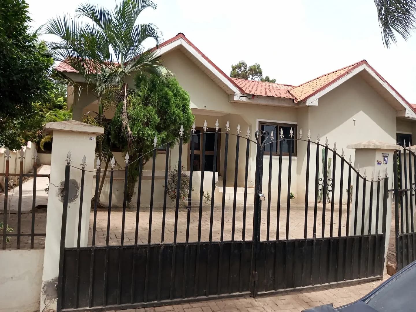 3bdrm House in Comet Estate, Ga East Municipal for sale - 3 bedroom House in Greater Accra, Ga East Municipal - Sale