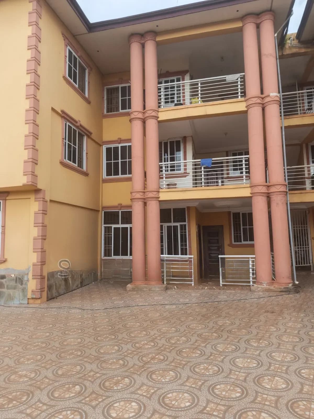 Furnished 2bdrm House in Free Will Agency, Kumasi Metropolitan for rent - 2 bedroom House in Ashanti, Kumasi Metropolitan - Rent
