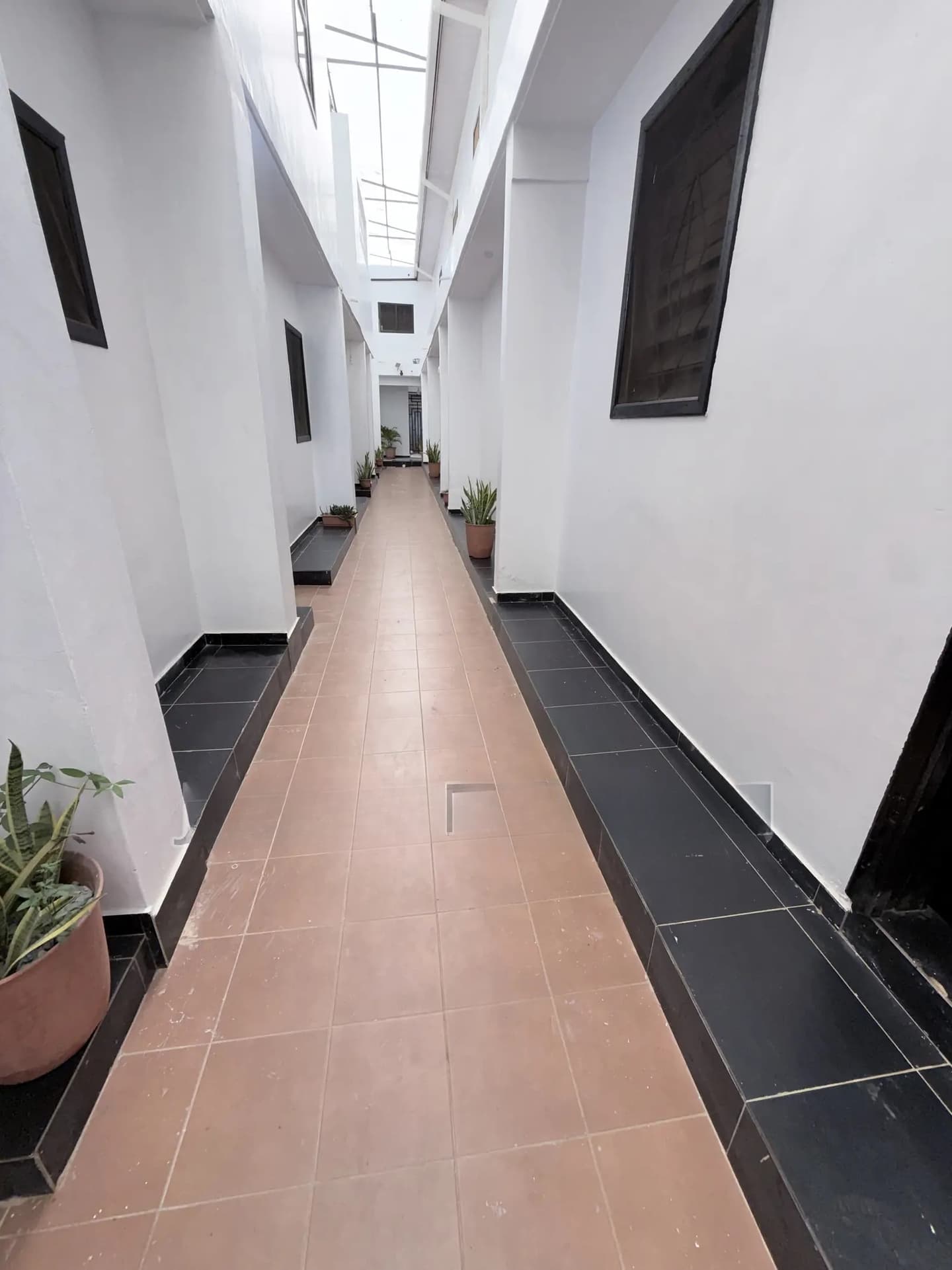 1bdrm Apartment in Mr. Justice Estate, Old Barrier for rent - 1 bedroom Apartment in Greater Accra, Weija, Old Barrier / Weija - Rent