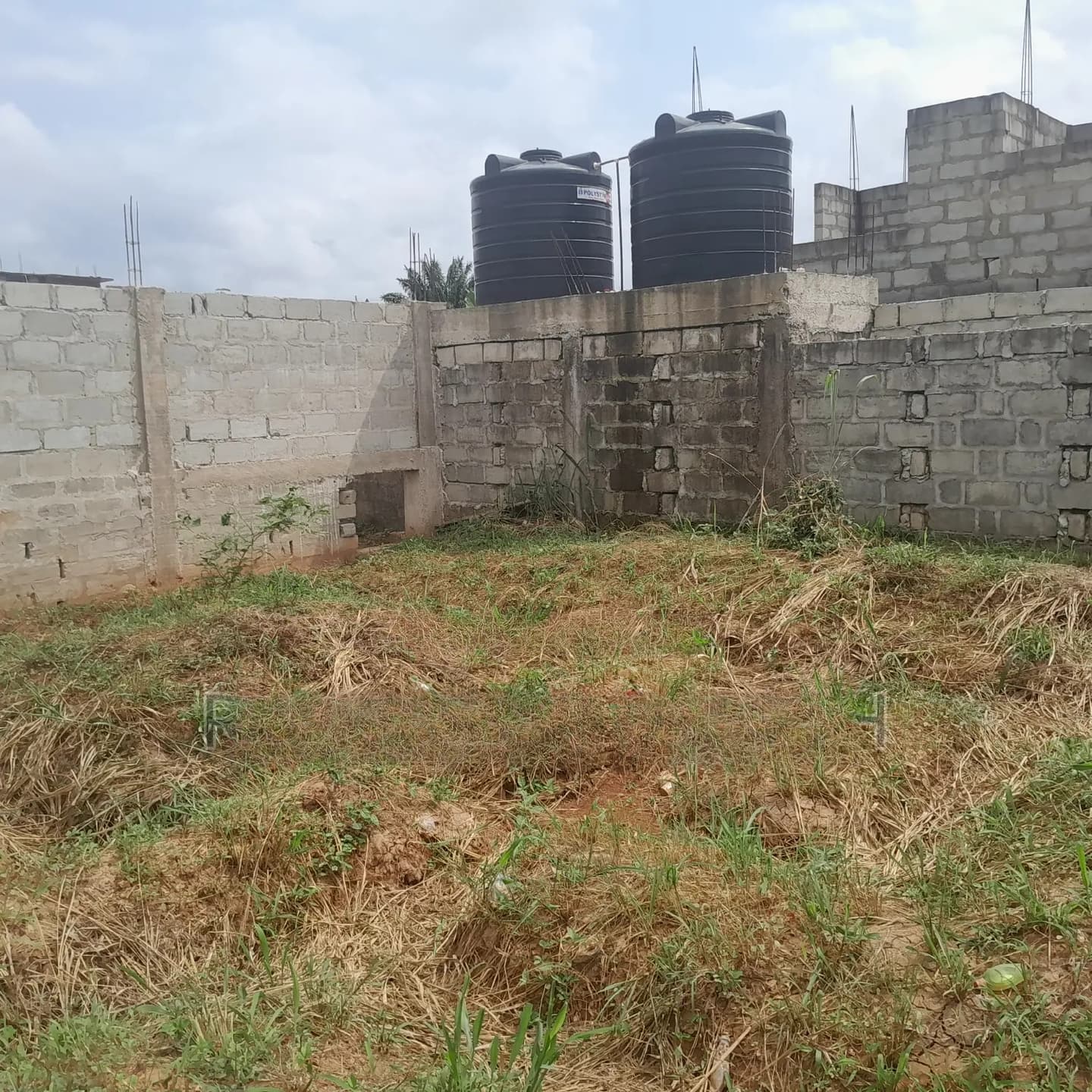 Plot With Uncompleted Building for Sale at West Fijia - Land in Western Region, Takoradi - Sale