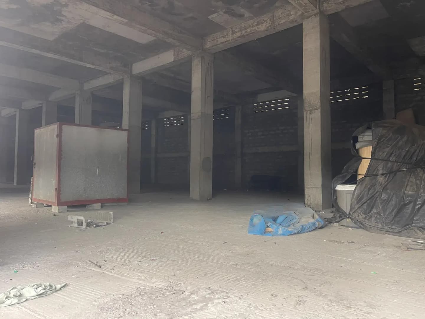 2000 SQM Warehouse at North Kaneshie for Sale - Commercial in Greater Accra, Kaneshie, North Kaneshie - Sale