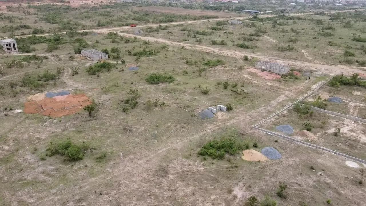Serviced Residential Plot for Sale at Afienya Tor Estate - Land in Greater Accra, Ningo-Prampram, Afienya - Sale