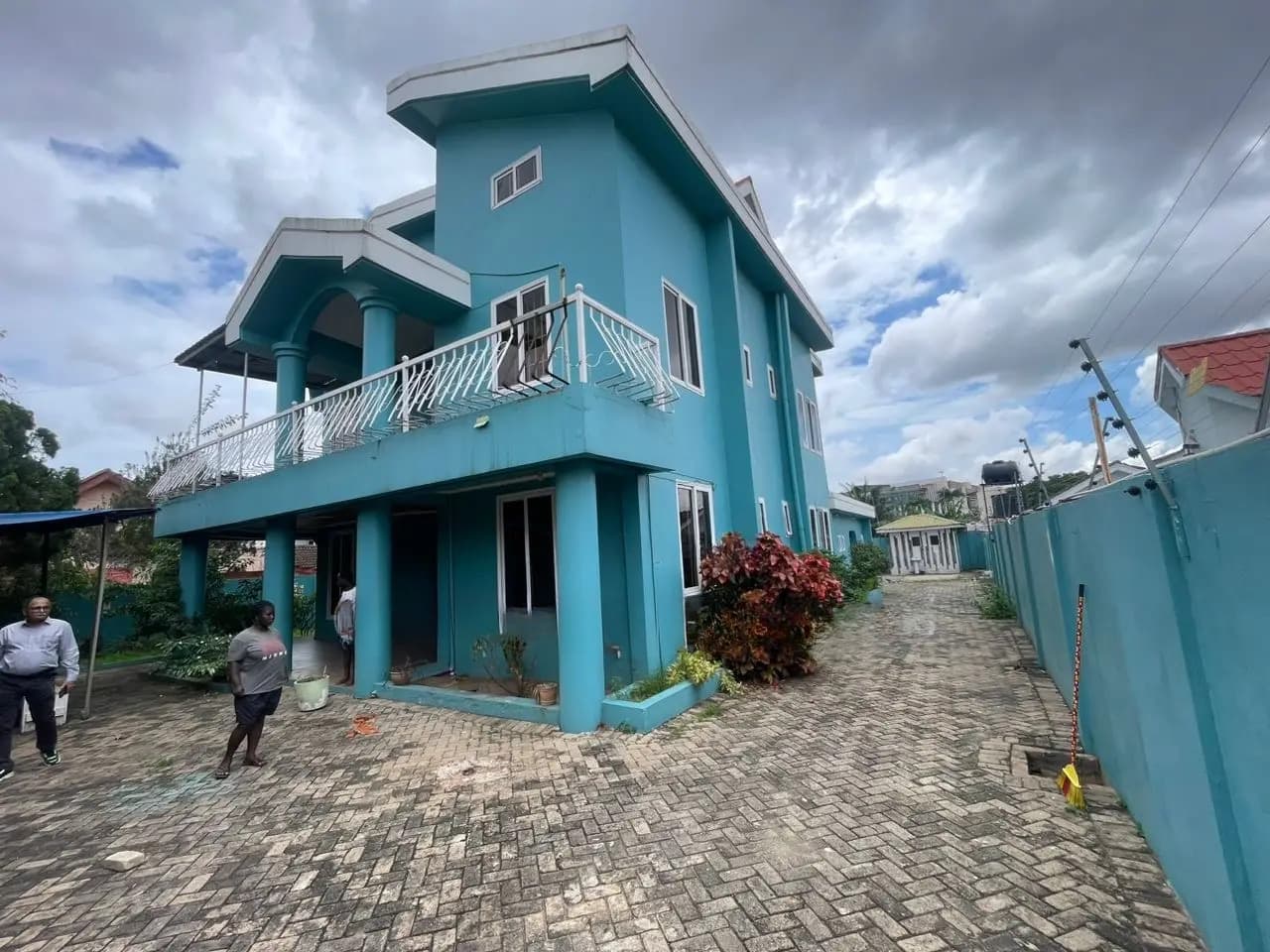 10-Bedroom Commercial Property for Rent at East Legon-American House - Commercial in Greater Accra, East Legon - Rent
