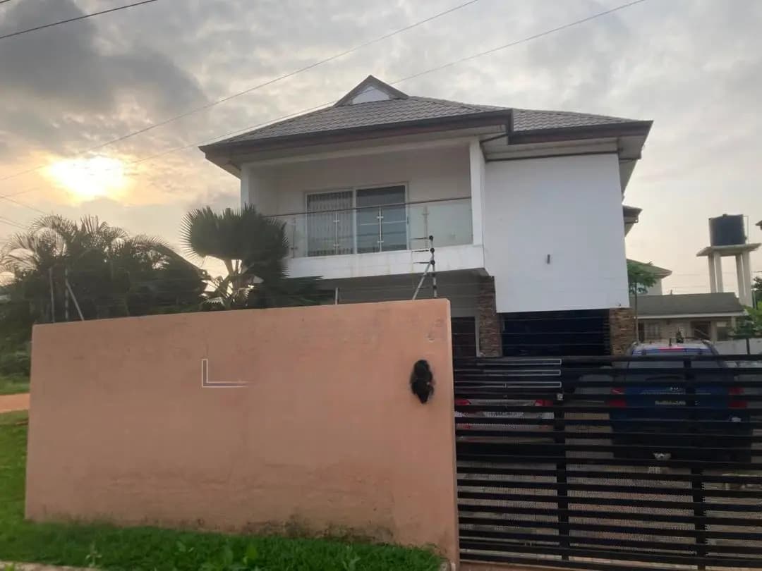 4bdrm House in American House for sale - 4 bedroom House in Greater Accra, East Legon, American House - Sale