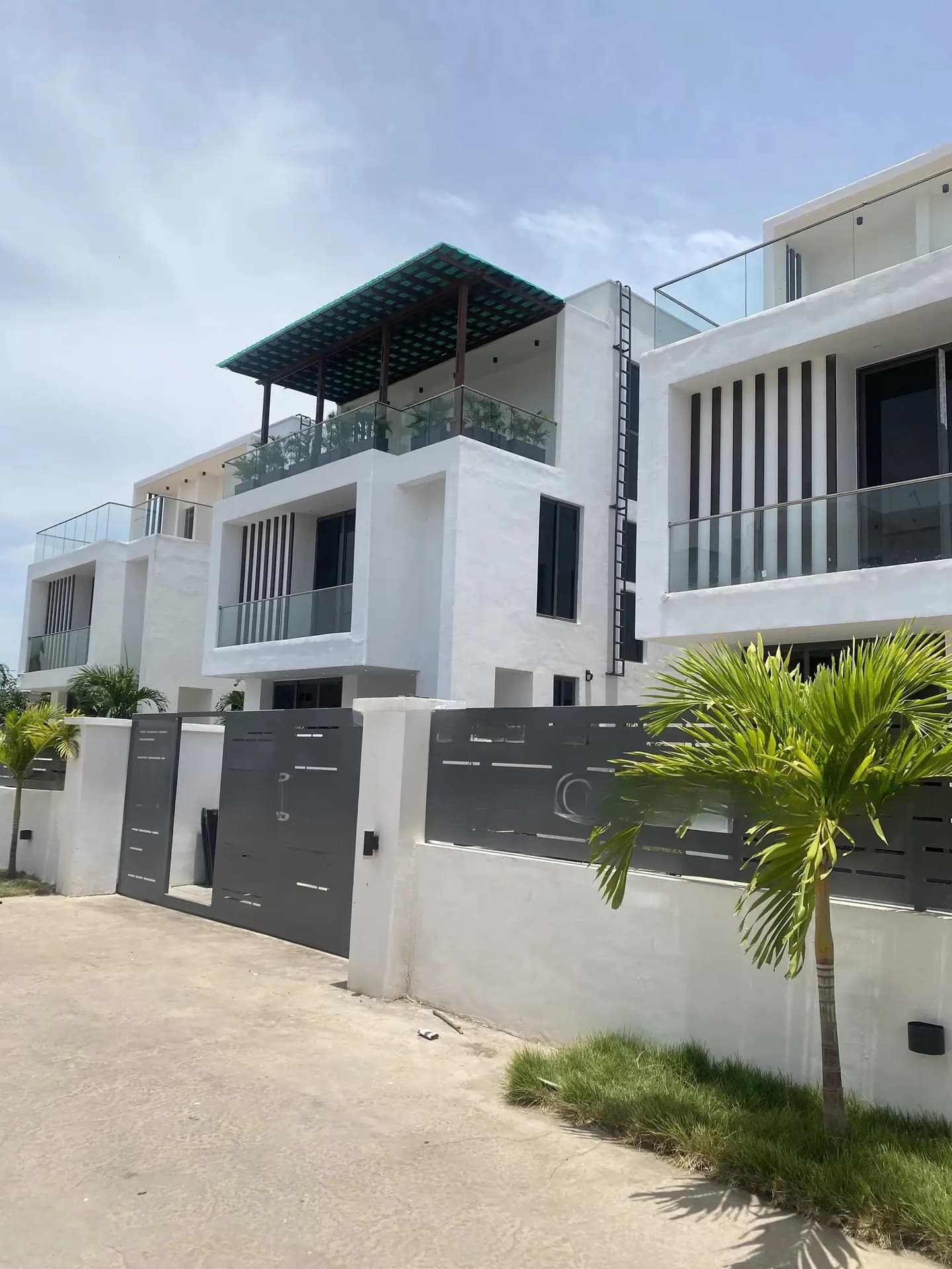 4bdrm Townhouse/Terrace in Mainstay Estates, East Legon for sale - 4 bedroom House in Greater Accra, East Legon - Sale