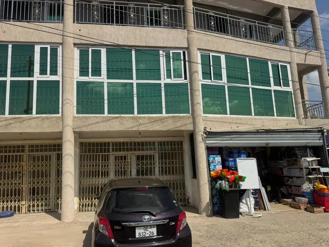 100 SQM Office Space for Rent at Dome Market - Commercial in Greater Accra, Dome, CFC Estates - Rent