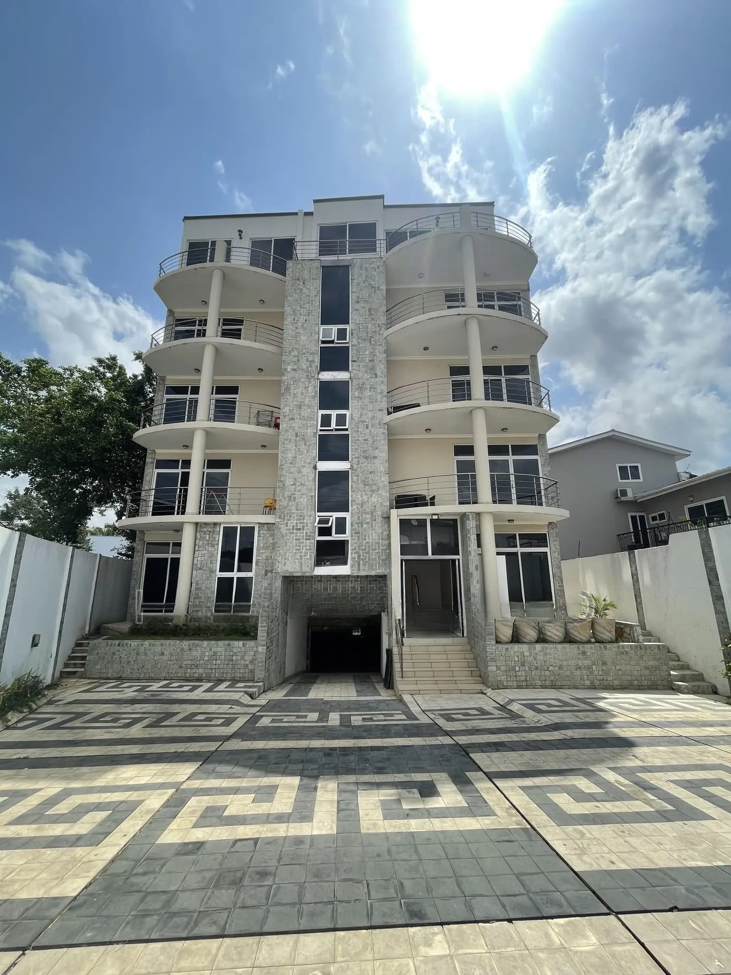Furnished 3bdrm Apartment in East Legon for rent - 3 bedroom Apartment in Greater Accra, East Legon - Rent