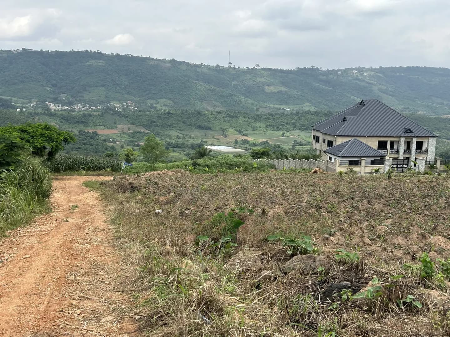Registered Plots on Main Road - Pokhills Aburi - Land in Eastern Region, East Akim Municipal - Sale