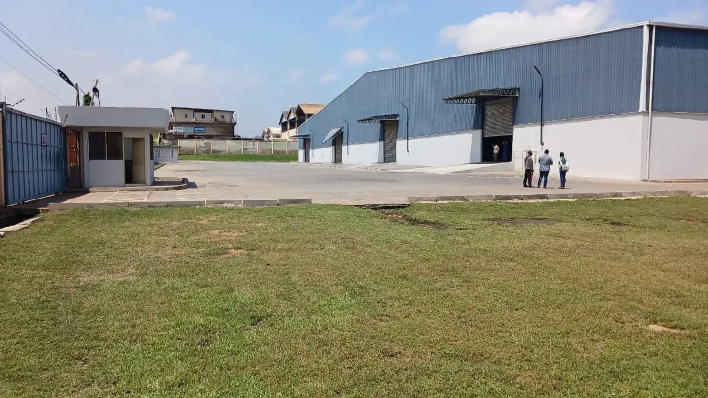 Warehouse for Sale and Rent - Commercial in Greater Accra, Accra Metropolitan - Sale