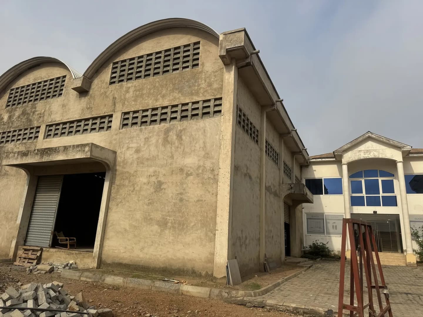 500 SQM Warehouse for Rent at Pokuase - Commercial in Greater Accra, Pokuase - Rent