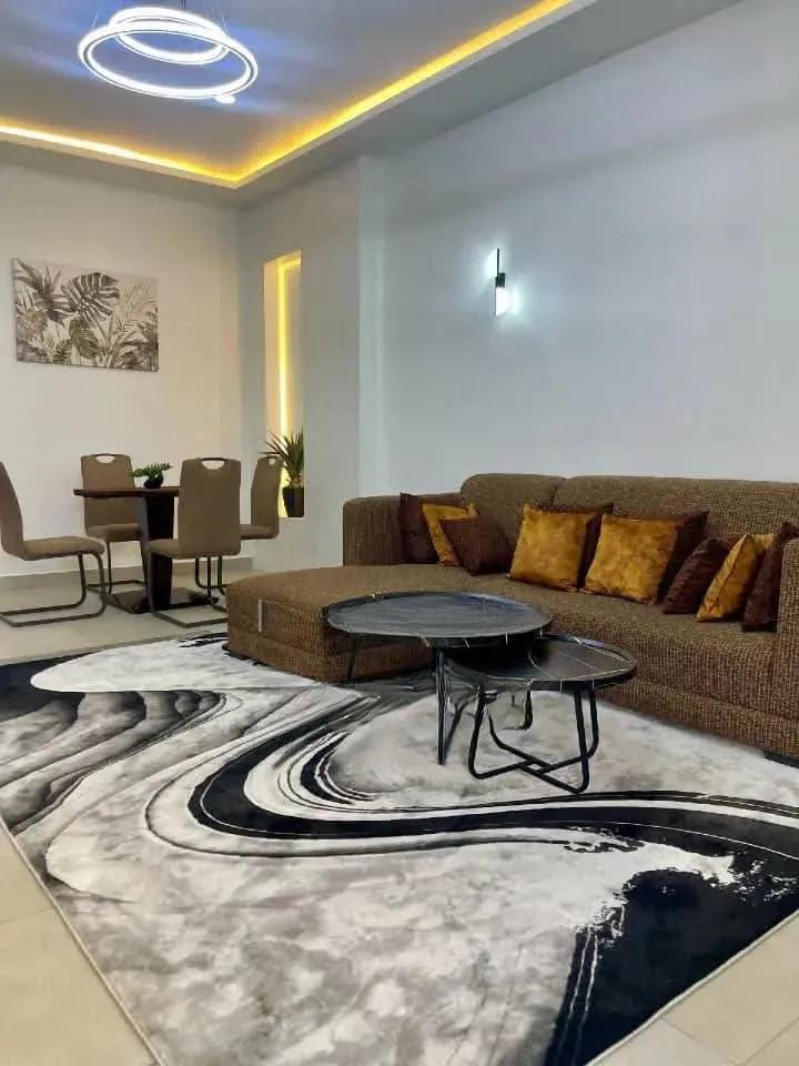 Furnished 2bdrm Apartment in East Airport for rent - 2 bedroom Apartment in Greater Accra, Airport Residential Area - Rent