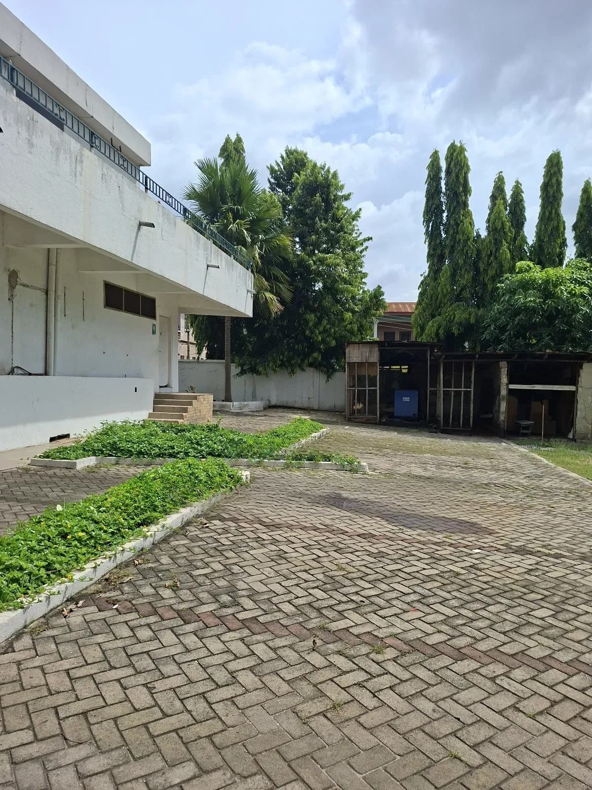 Commercial Property at Kumasi Amakom Highway - Commercial in Ashanti, Kumasi Metropolitan - Rent