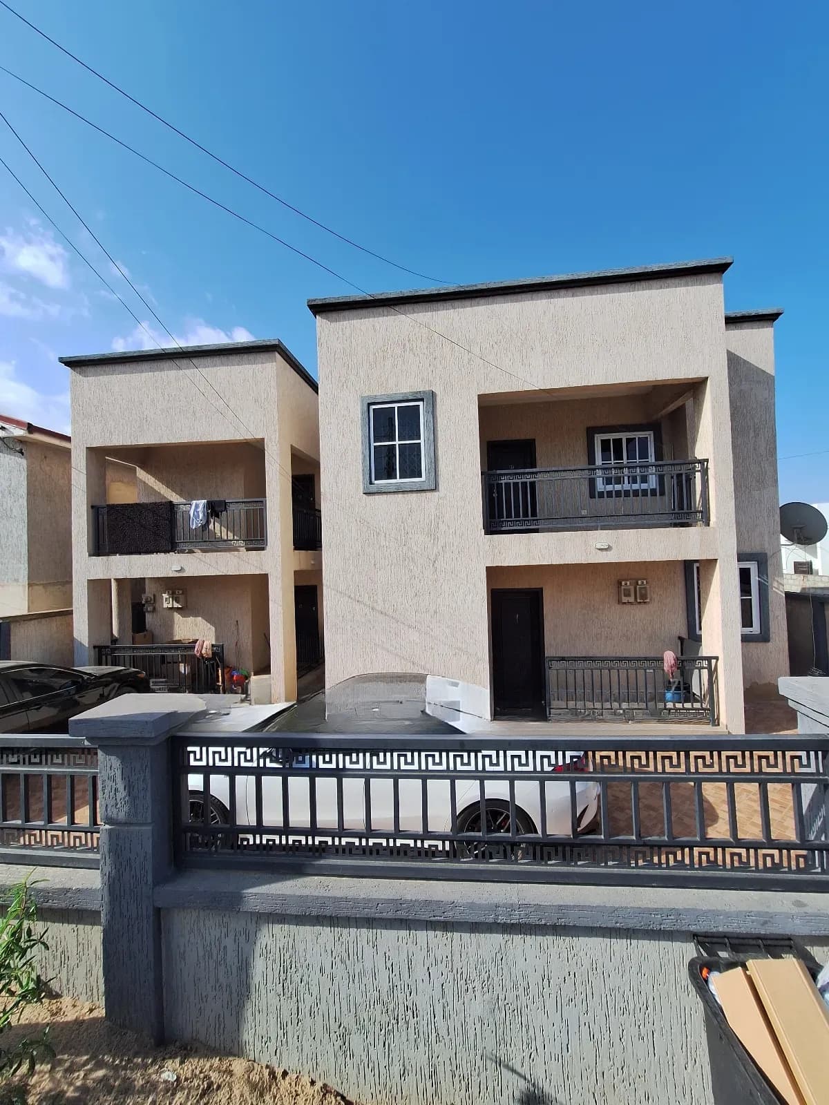 2bdrm Apartment in Nanakrom, Nmai-Dzorn for sale - 2 bedroom Apartment in Greater Accra, Ashaley Botwe, Nmai-Dzorn - Sale