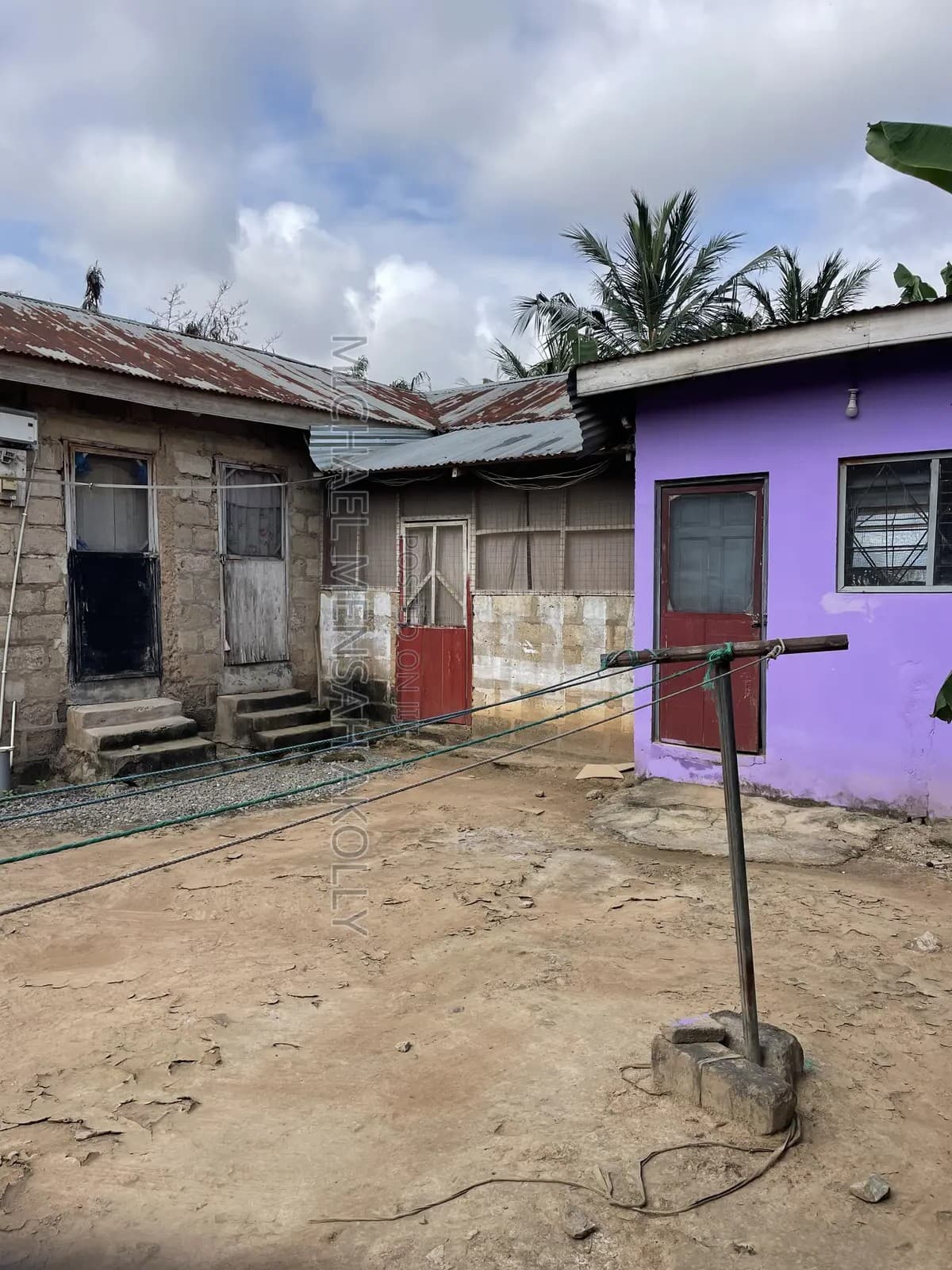 Fairly Use House for Sale at Ashongman City, - Commercial in Greater Accra, Ashomang Estate, Ashomang Estate Police Station - Sale