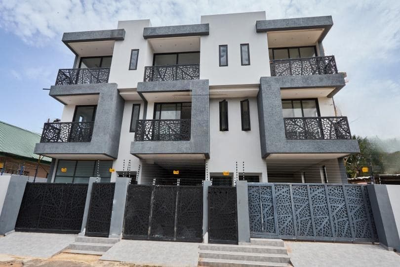 3 bedroom townhouse for rent at Airport Residential Area - 3 bedroom House in Airport Residential Area - Rent