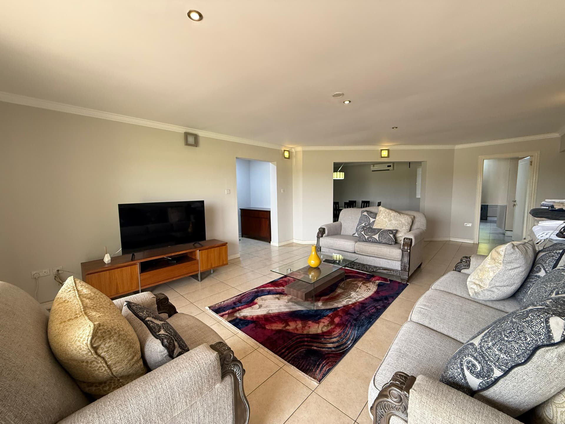 THREE BEDROOM APARTMENT FOR RENT IN AIRPORT RESIDENTIAL - 3 bedroom Apartment in Greater Accra, Airport Residential Area - Rent
