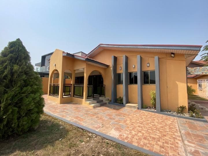 3 bedroom house for rent at Tse Addo - 3 bedroom House in Greater Accra, Tse Addo - Rent