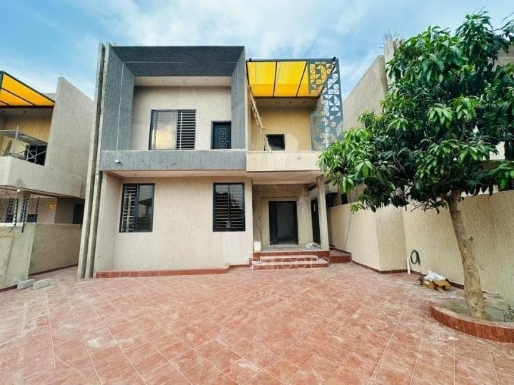 4 bedroom house for sale at Oyarifa - 4 bedroom House in Greater Accra, Oyarifa - Sale