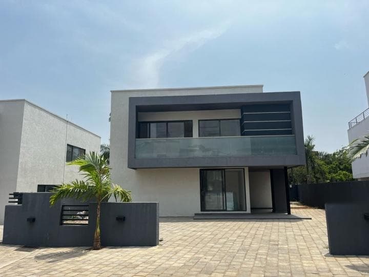 4 bedroom townhouse for rent at Cantonments - 4 bedroom House in Greater Accra, Cantonments - Rent