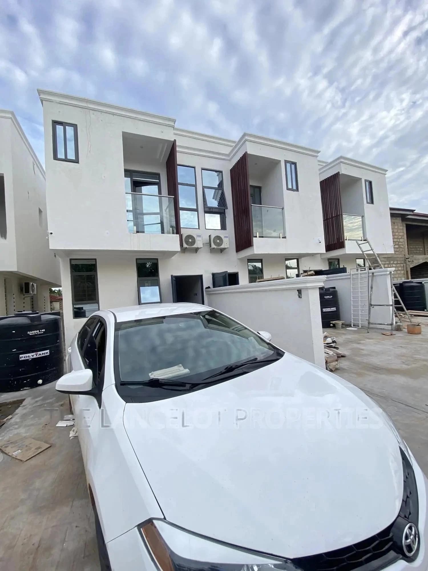 2bdrm House in School Junction East Legon for sale - 2 bedroom House in Greater Accra, East Legon - Sale