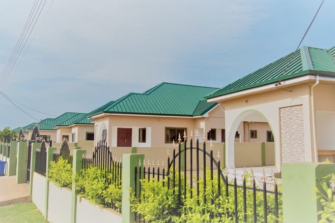 2 BEDROOM DELUXE SEA SHELL - 2 bedroom House in Greater Accra, Lakeside Estate - Sale