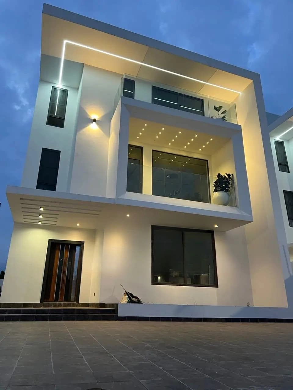 Furnished 4bdrm in East Legon Hills for sale - 4 bedroom House in Greater Accra, East Legon - Sale
