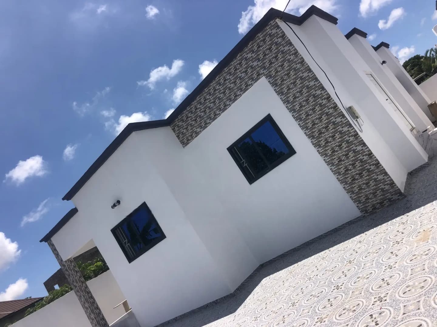 3bdrm Apartment in Kasoa for sale - 3 bedroom House in Central Region, Kasoa - Sale